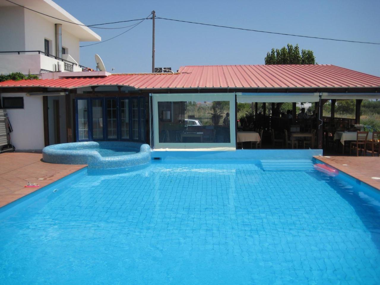 Blue Sky Apartment Frangocastelo Exterior photo
